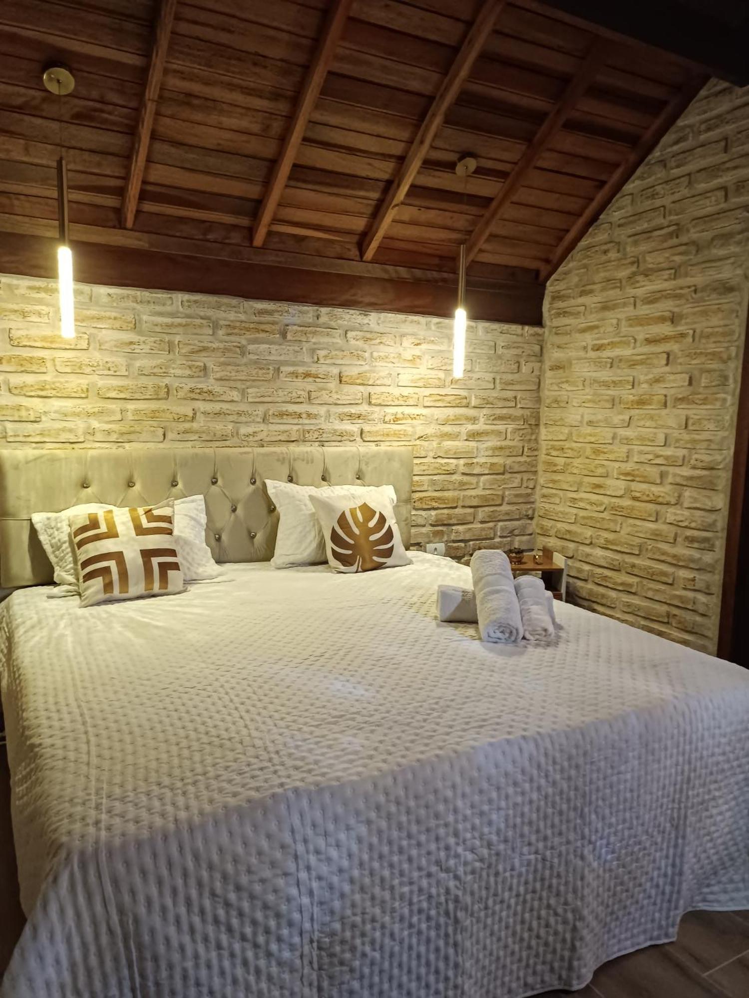 Rota Nas Montanhas Lodge *